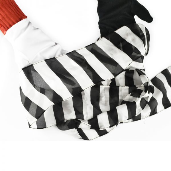 Black And White Gloves To Streamer-4089